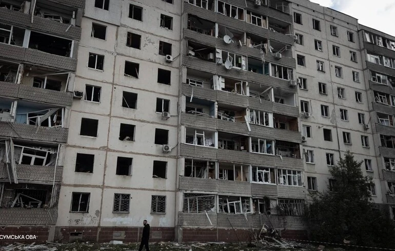 Окупанти вдарили п'ятьма КАБами по Сумській громаді: є тяжкопоранені