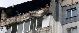 Российский БПЛА ударил по жилой многоэтажке в Бердичеве