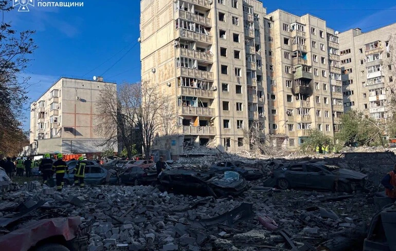 Удар РФ по Кременчуку: кількість поранених зросла до 34, серед них — двоє дітей 