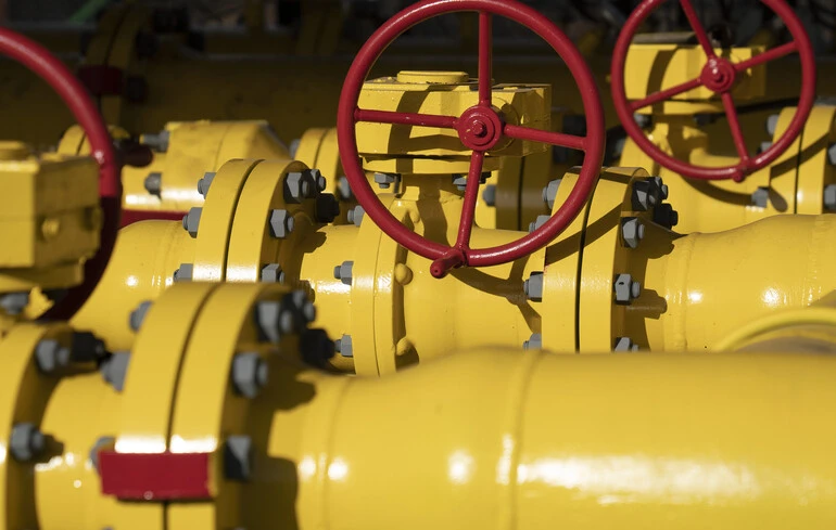 На перших торгах український газ для експорту подешевшав на 21%