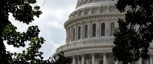 Відмова Трампа від нових санкцій проти Росії обурила обидві партії в Конгресі США — AP