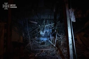 Ракетный удар по Киеву: повреждены наземная станция метро и дом, возросло количество пострадавших
