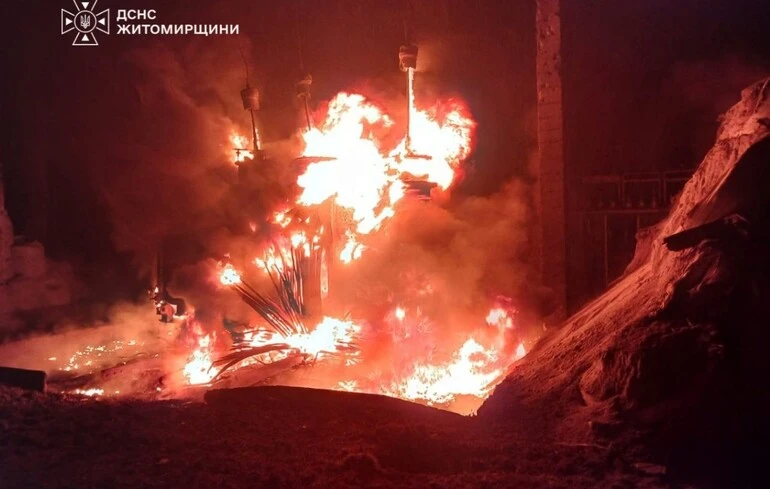 РФ вночі знову била по критичній інфраструктурі: у низці областей є знеструмлення