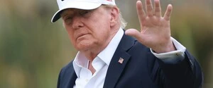 Трамп побил собственный антирекорд: его рейтинг упал до 31%, а демократы вырвались вперед