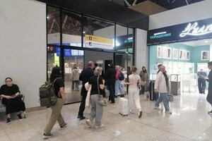 Москва без літаків: усі чотири аеропорти зупинили роботу через дрони