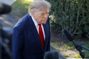Трамп хоче заблокувати затвердження результатів виборів до Сенату на Алясці в разі поразки республіканця — FT