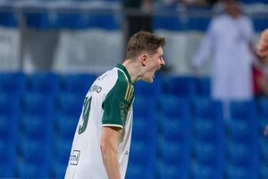 Украинский футболист забил гол во втором подряд матче за саудовский клуб