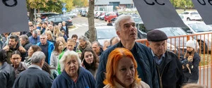 «Очереди надежды»: в Сербии отмечена рекордная явка на выборах