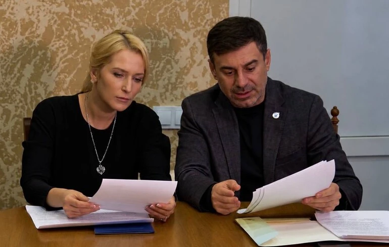 Лубінець закликав повідомляти про жителів Олешок, які потребують гуманітарної допомоги