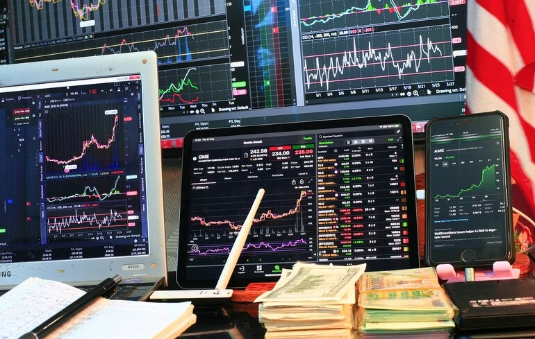 Бульбашка ШІ в Китаї лопнула: акції втратили 480 млрд доларів
