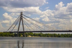 В Украине построят 21 альтернативную мостовую переправу через Днепр и другие реки: где уже начались работы