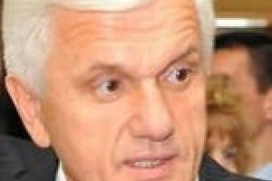 Литвин: При зміні Конституції Україна зіткнеться з проблемами «зовнішньополітичного характеру»