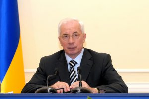 Азаров обещает «наверное, самые низкие налоги в Европе»