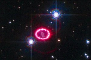Телескоп Hubble сделал снимки сверхновой звезды