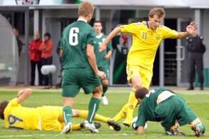 Молодіжна збірна України за вихід на Євро-2011 буде змагатися із Голландією