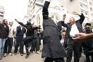В Умани хасиды устроили поножовщину с местными жителями