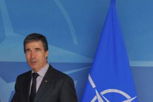 Генсек НАТО призывает пока не выводить войска из Афганистана