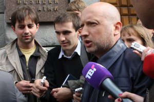 Турчинов: ГПУ расследует дело о захвате полиграфкомбината «Украина» во время президентских выборов