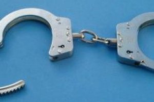 За перевищення влади і розтрату майна затримано мера Новомосковська
