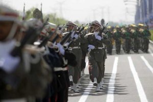 У Ірані під час військового параду вибухнула бомба: десятки загиблих і постраждалих