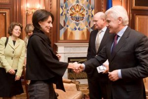 Литвин пропонує прийняти 10-річну заборону на зміни законів про вибори