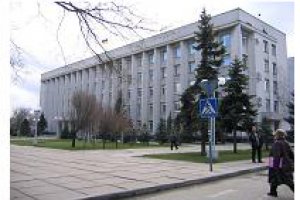 Херсонский ТИК отменил регистрацию списков всех уже зарегистрированных политсил. Произошла драка