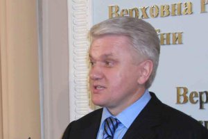 Литвин требует на этой неделе определиться с датами выборов парламента и президента