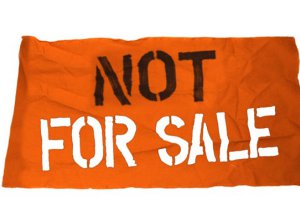 Студенти протестують проти платних послуг