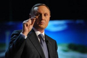 В политреформе-2004 «регионалы» насчитали 35 нарушений Конституции