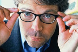 В Лондоне хулиган украл очки американского писателя и потребовал за них выкуп