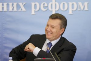 Янукович уверен, что сотрудничество с РФ не тормозит сближение Украины с ЕС