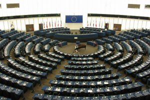 Европарламент перенес голосование по Украине на ноябрь