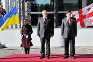 Украина и Грузия договорились о военном сотрудничестве в 2011 году