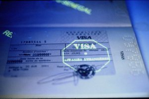 Россия собралась ужесточить визовый режим для Канады
