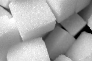 Сахар в мире подорожал до максимума за 21 год, кукуруза - более чем за 2 года