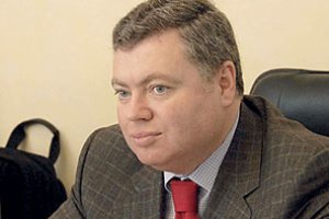 Власть обвиняют в давлении на руководителей избиркомов, представляющих оппозицию