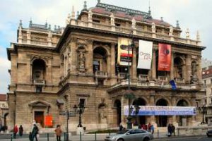 Результаты аудиторской проверки стали причиной отставки директора будапештской Оперы