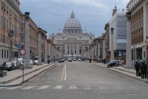 Ватикан намерен развивать диалог с Голливудом