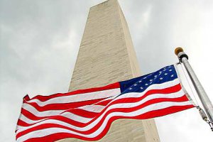 СМИ: Под посольством Украины в США провели акцию против Налогового кодекса