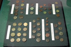 В Керченский заповедник переданы 500 уникальных монет, обнаруженных в Германии