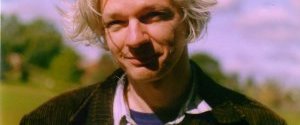 Эквадор предложил убежище основателю WikiLeaks