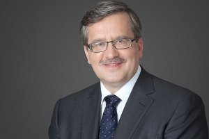 Коморовський: Ми розпочинаємо новий етап у відносинах з Росією