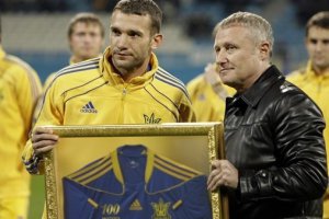 УЕФА наградит Шевченко и Тимощука
