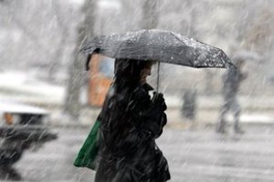 МНС попереджає про мокрий сніг, ожеледь і ожеледицю в Криму