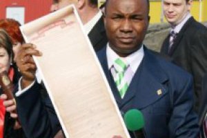 Сторонники Аделаджи разработали тайный план на случай ареста их предводителя