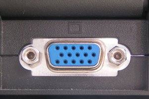 AMD и Intel откажутся от аналоговых интерфейсов подключения дисплеев