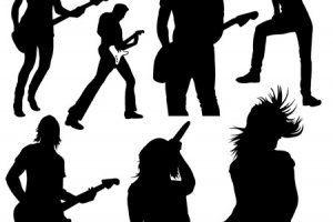 Украинский шоу-бизнес требует денег с ресторанов и поездов