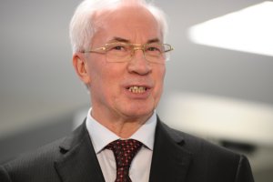 Азаров: Тимошенко не направляла 