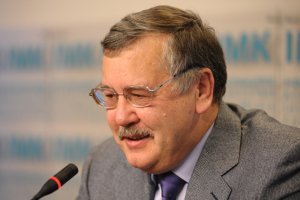 Гриценко советует властям посмотреть на Египет и сделать выводы