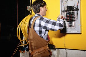 Аварійні служби Києва в новорічну ніч будуть працювати за спецтарифом